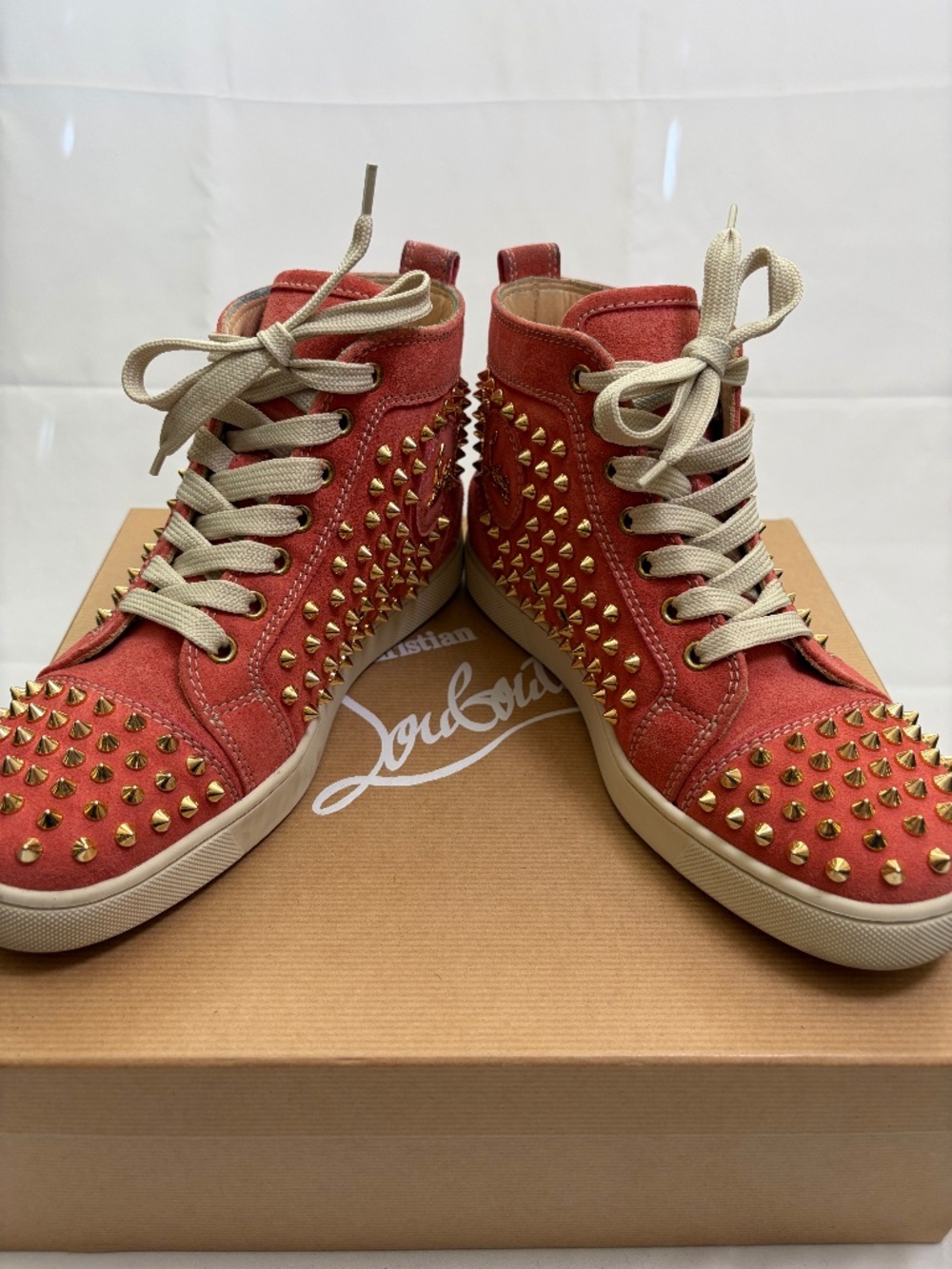Christian Louboutin Luis Spike Sneaker in Cameo Rose/Gold Sz 38